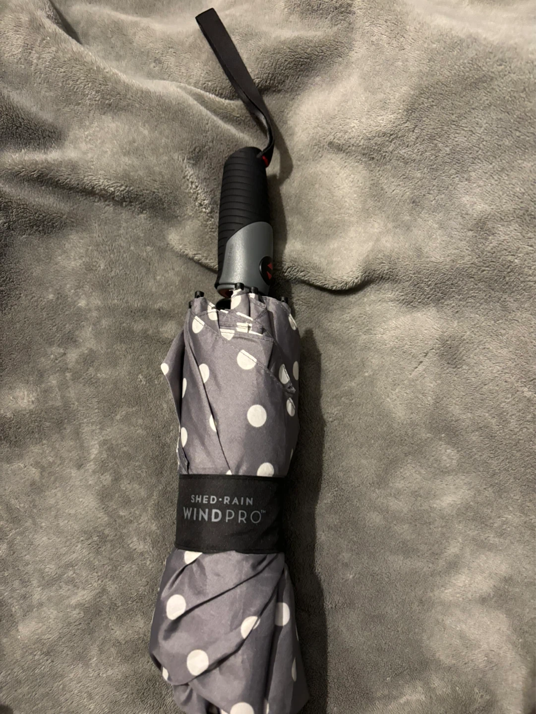 NWOT Shed Rain Windpro Umbrella