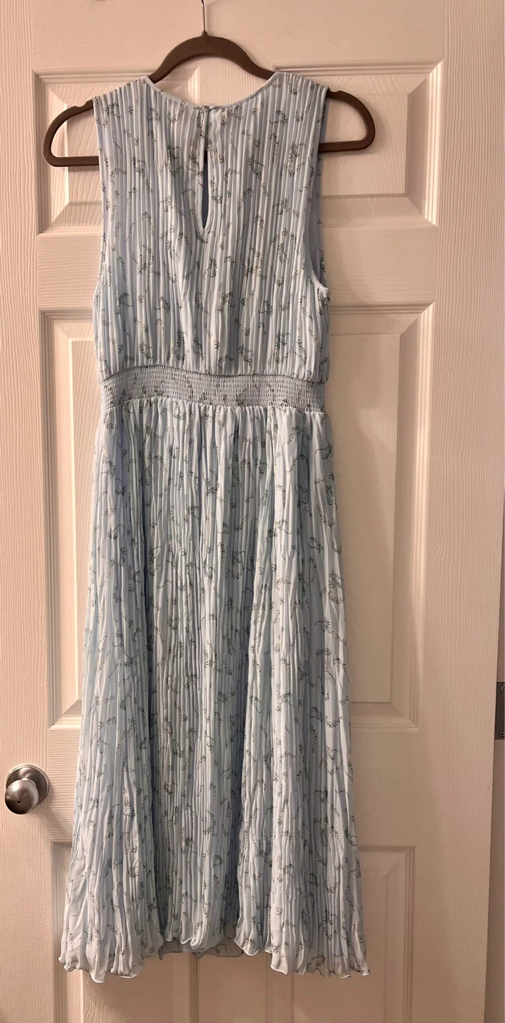 Wilfred Medium Light Blue Pleated Dress