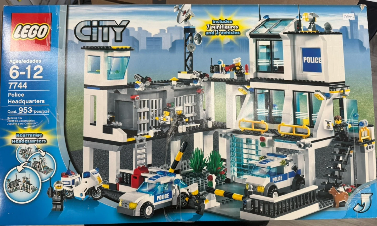 LEGO City Police Headquarters 7744 Building Toy Set