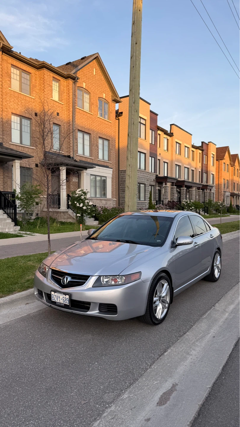 Silver 2005 Acura TSX Sedan - photo 4