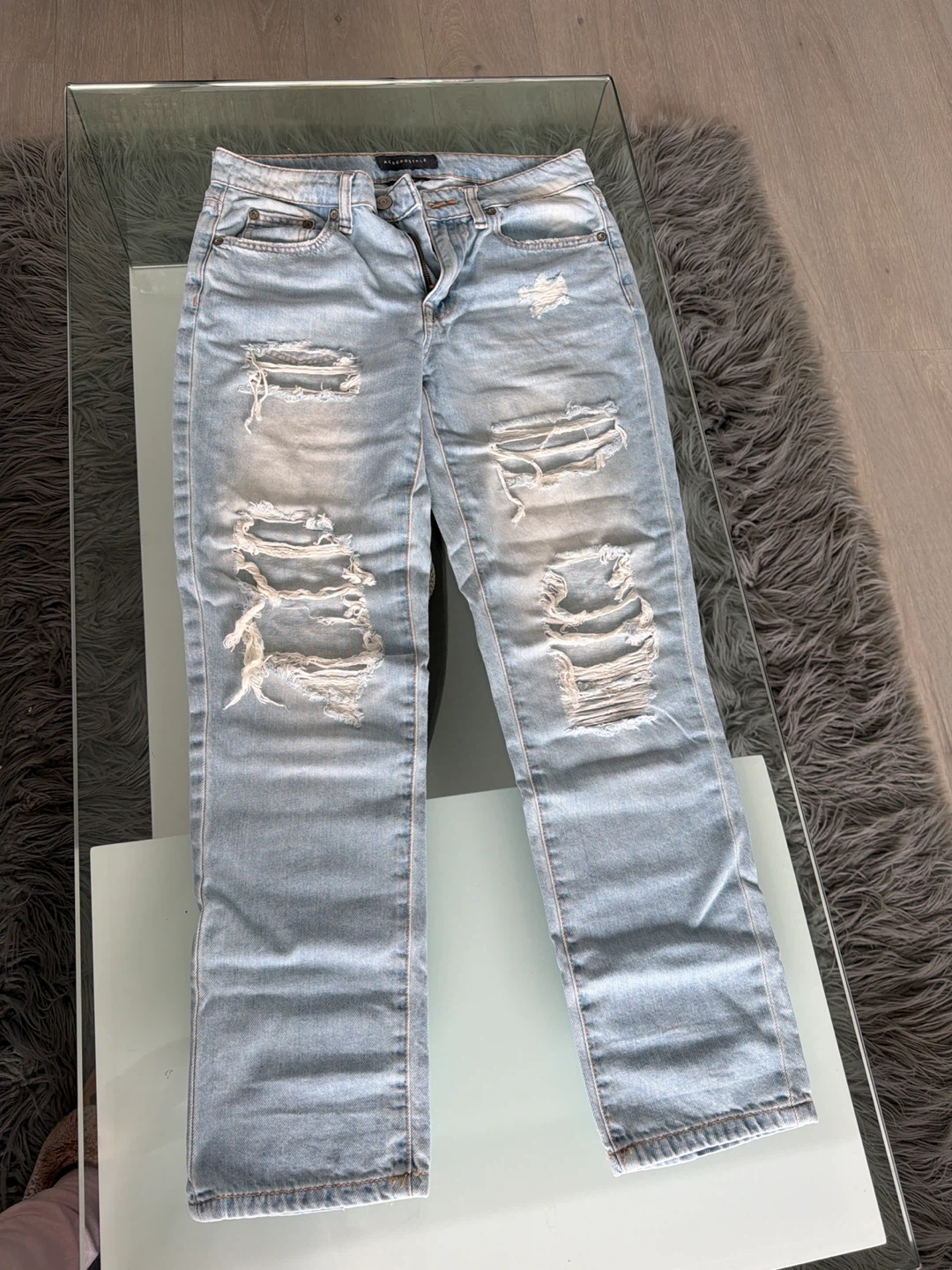 Aeropostale Light Wash Distressed Jeans