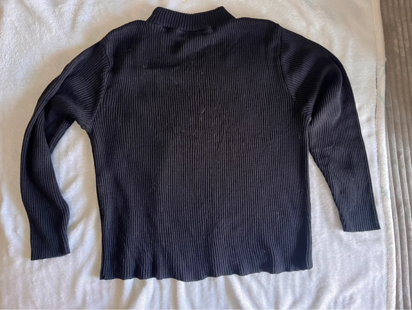 Hygard Collection Black Ribbed Mock Neck Sweater - photo 2
