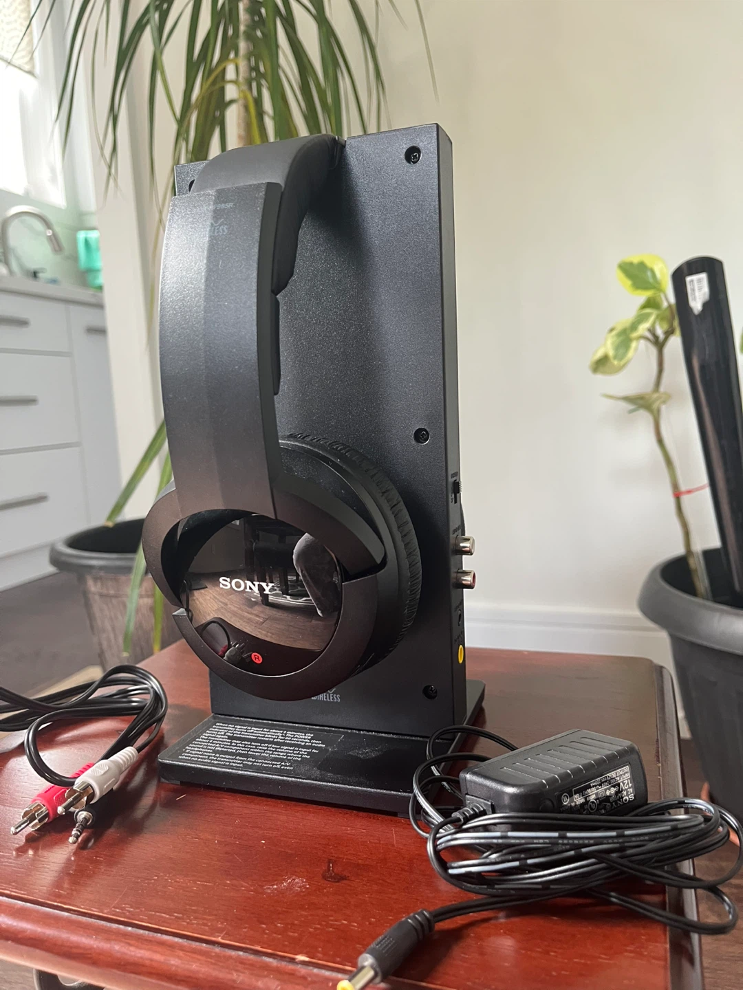 Sony Wireless Headphones with Charging Stand and Accessories