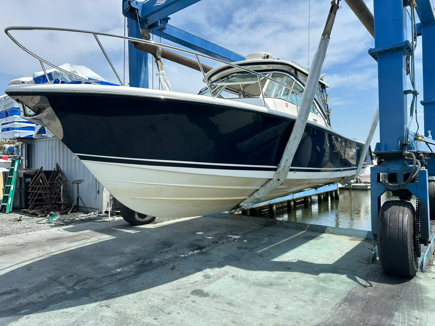 2006 Pursuit Drummond Island Runner 3480