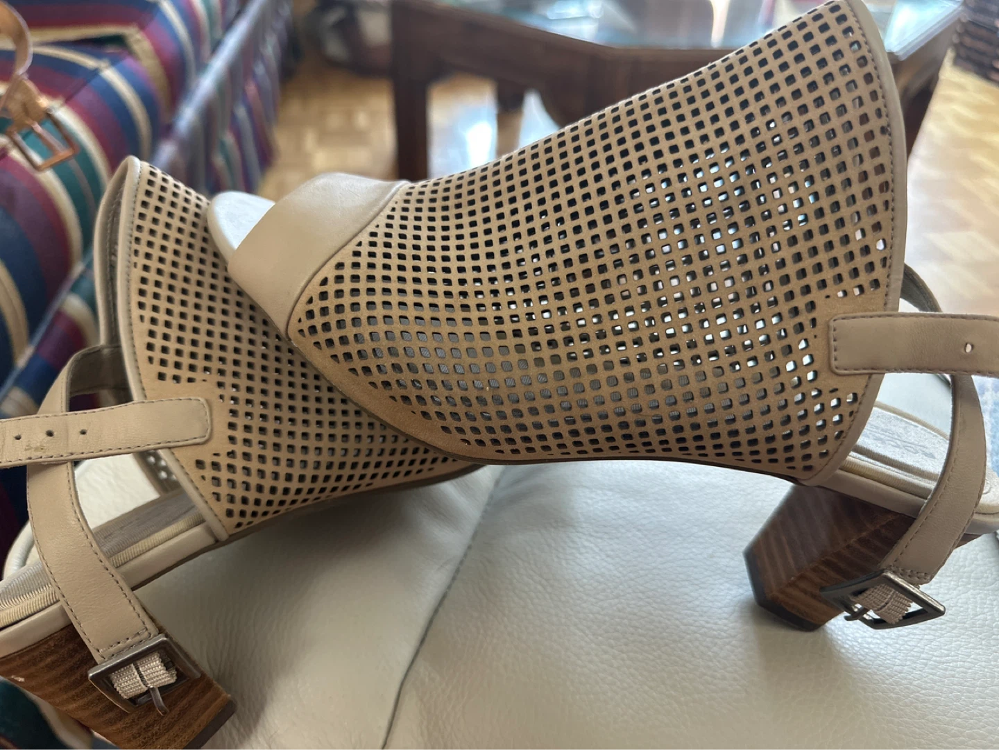 Rockport Beige Perforated Wedge Sandals - photo 4