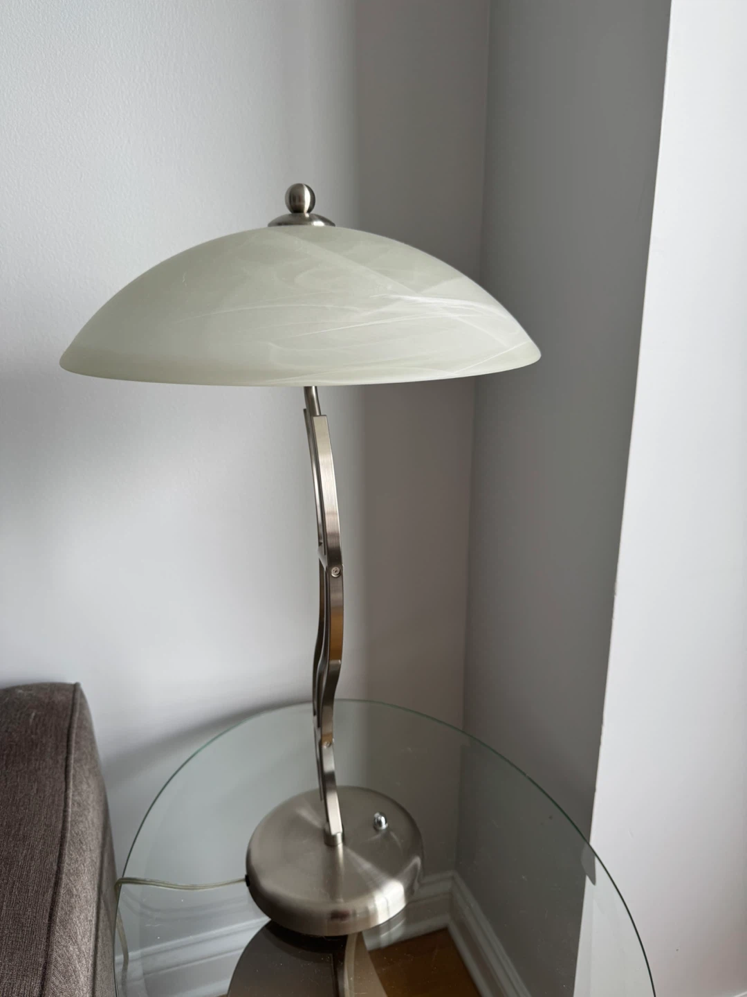 2 Modern Table Lamps