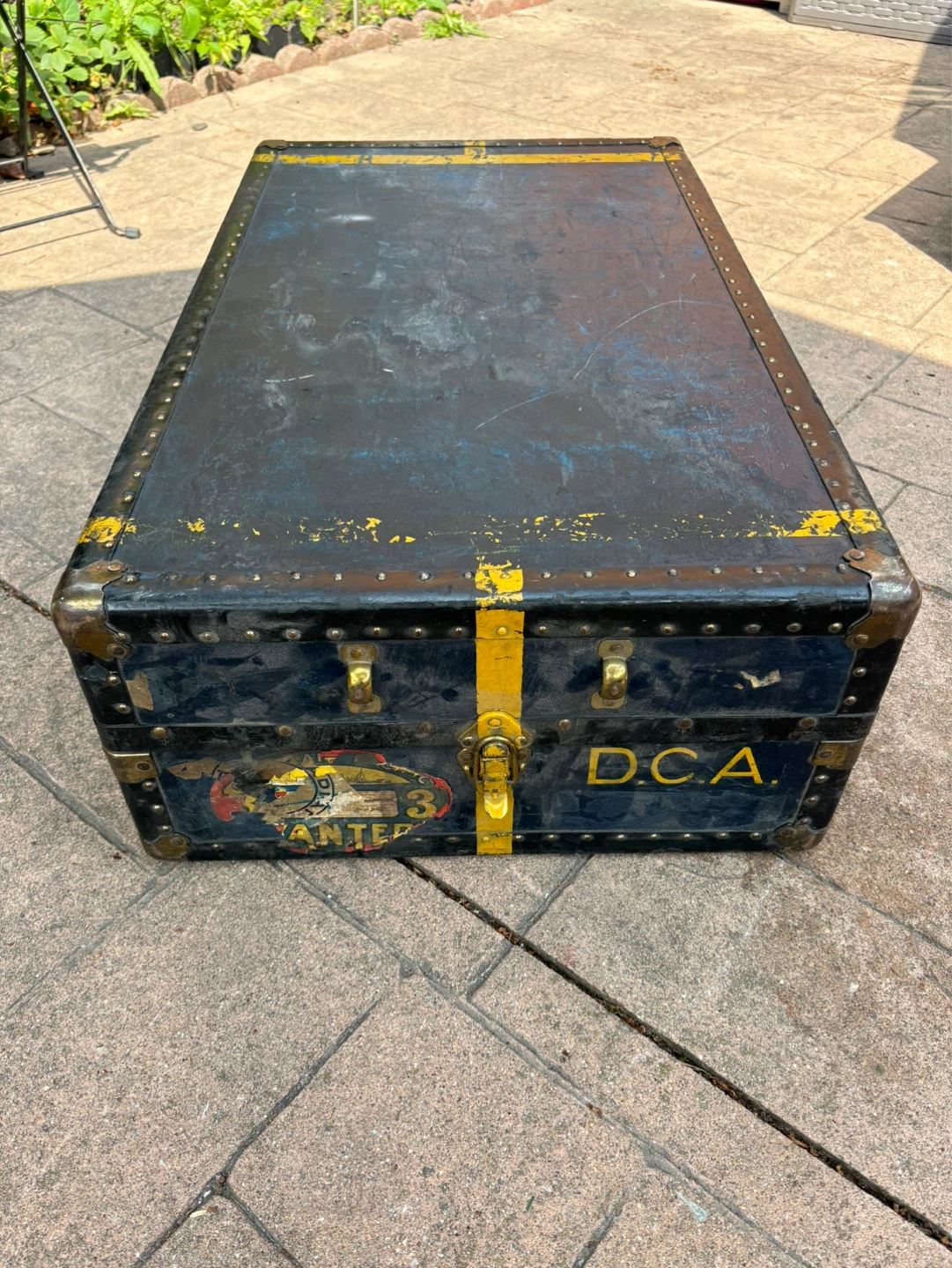 Vintage Steamer Trunk D.C.A. - photo 4