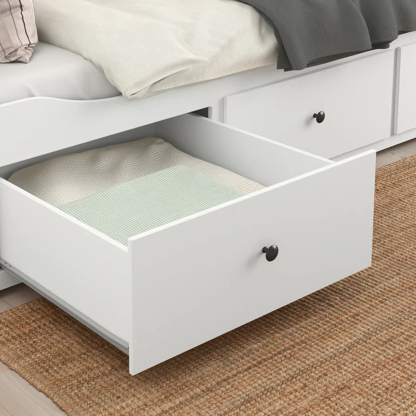 IKEA Hemnes Daybed Trundle with Storage Drawers - photo 4