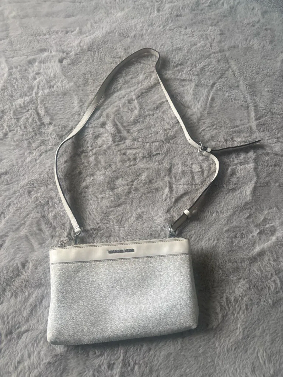 Michael Kors White Logo Crossbody Bag - photo 2