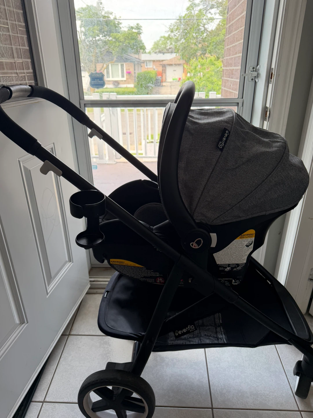 Evenflo Shyft & LiteMax Travel System - photo 2