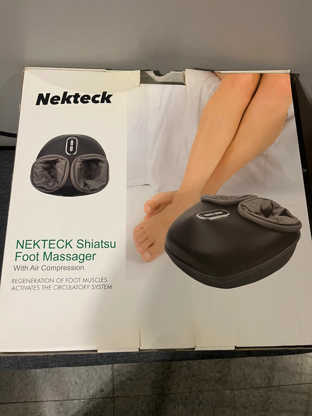 Nekteck Shiatsu Foot Massager with Air Compression
