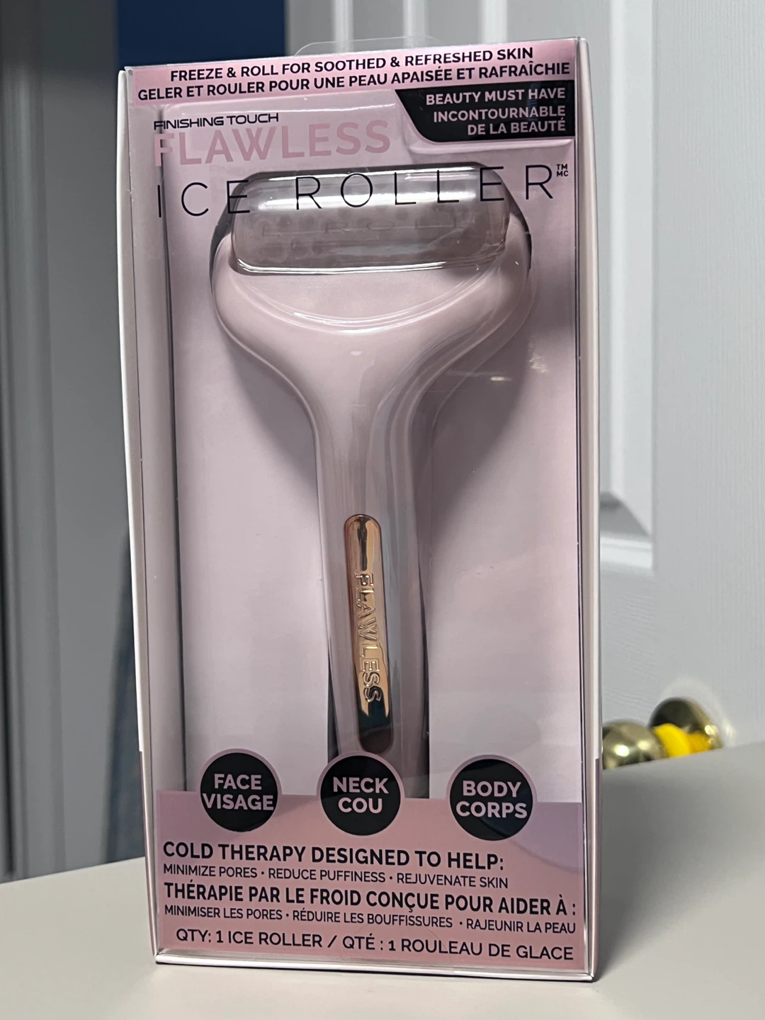Finishing Touch Flawless Ice Roller