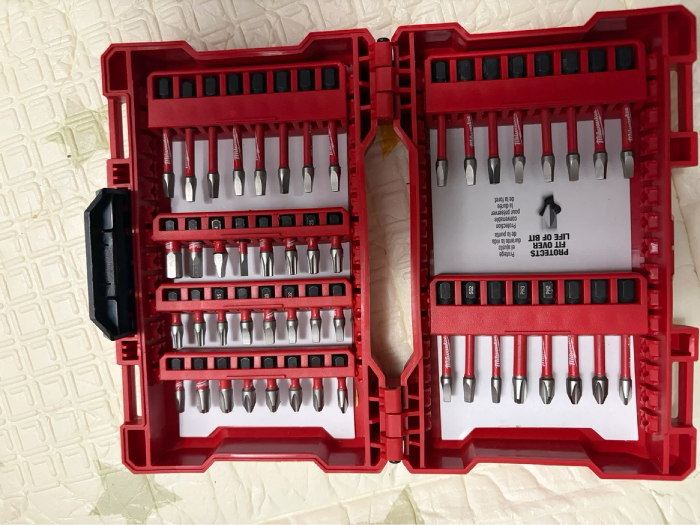 Milwaukee FUEL Impact Driver with Shockwave Bit Set - photo 5