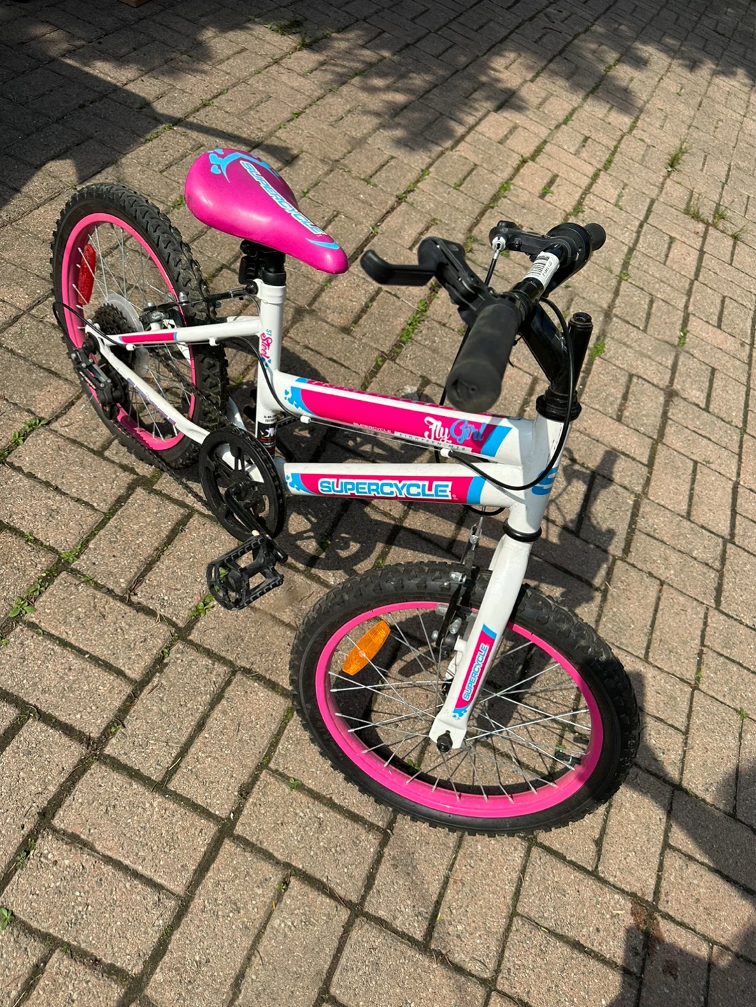 🔥Moving Sale🔥Supercycle Kids Bike