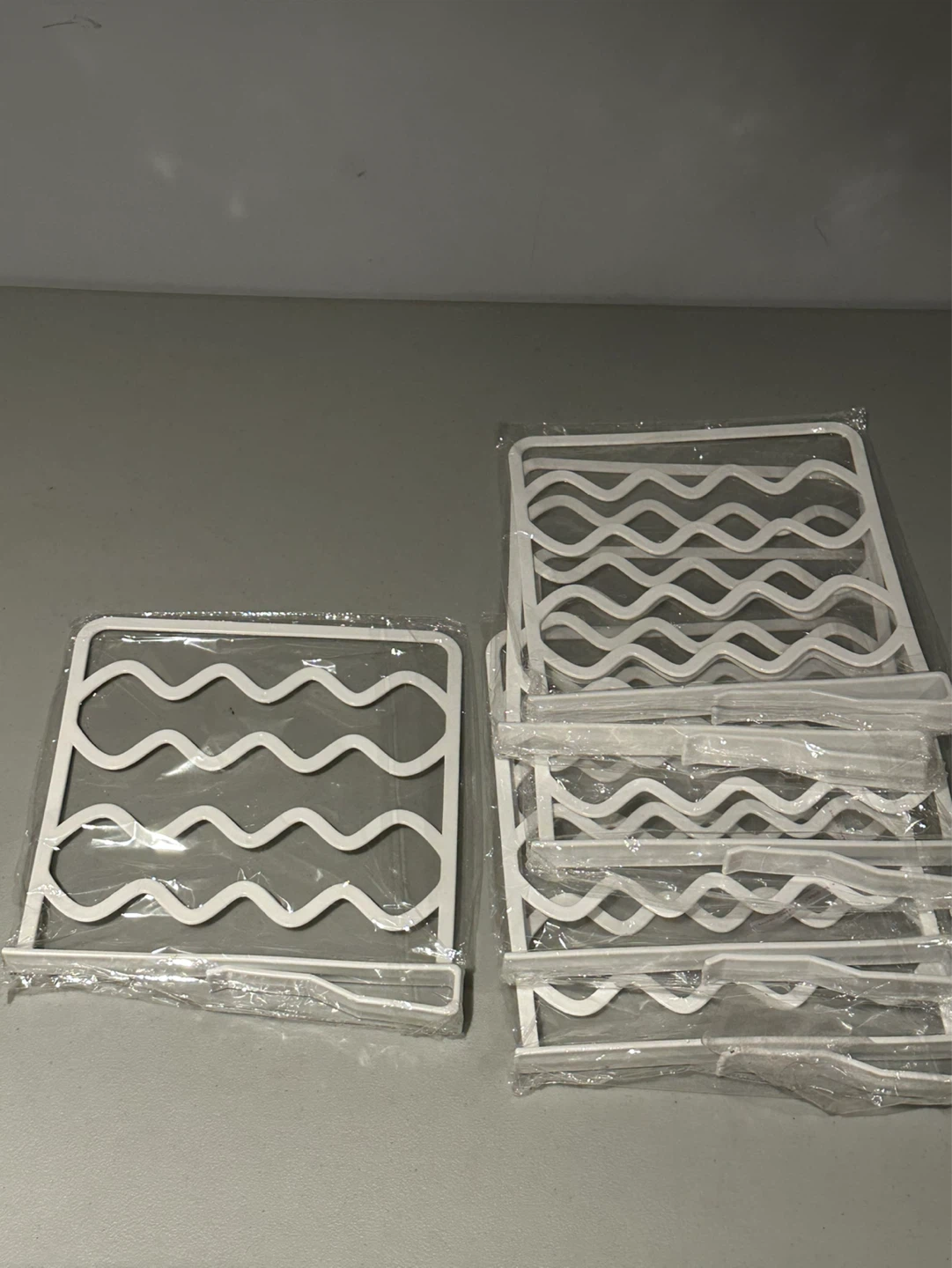 Shelf divider
