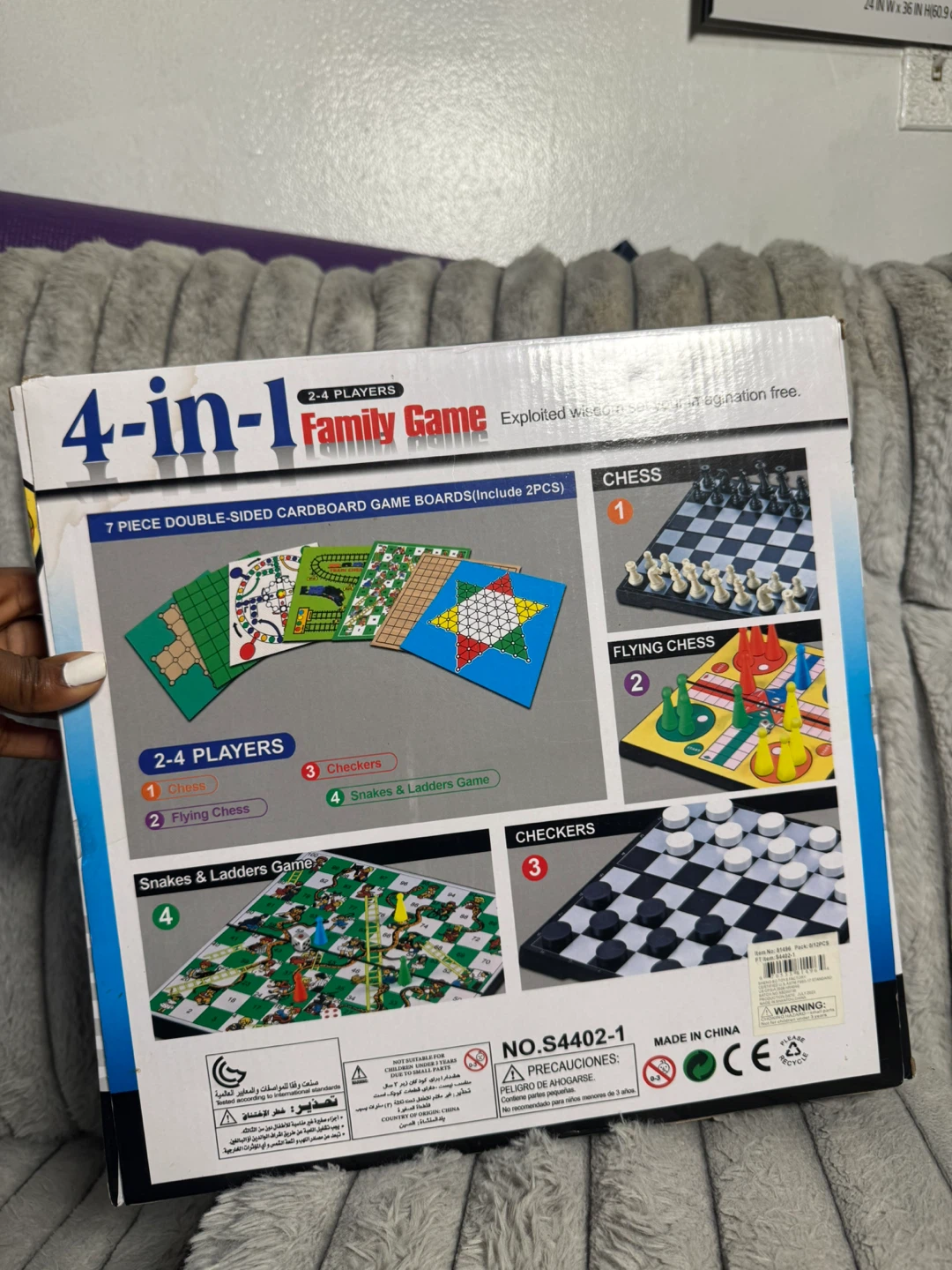 4-in-1 Family Game - Chess,  Chess, Snakes & Ladders - photo 4