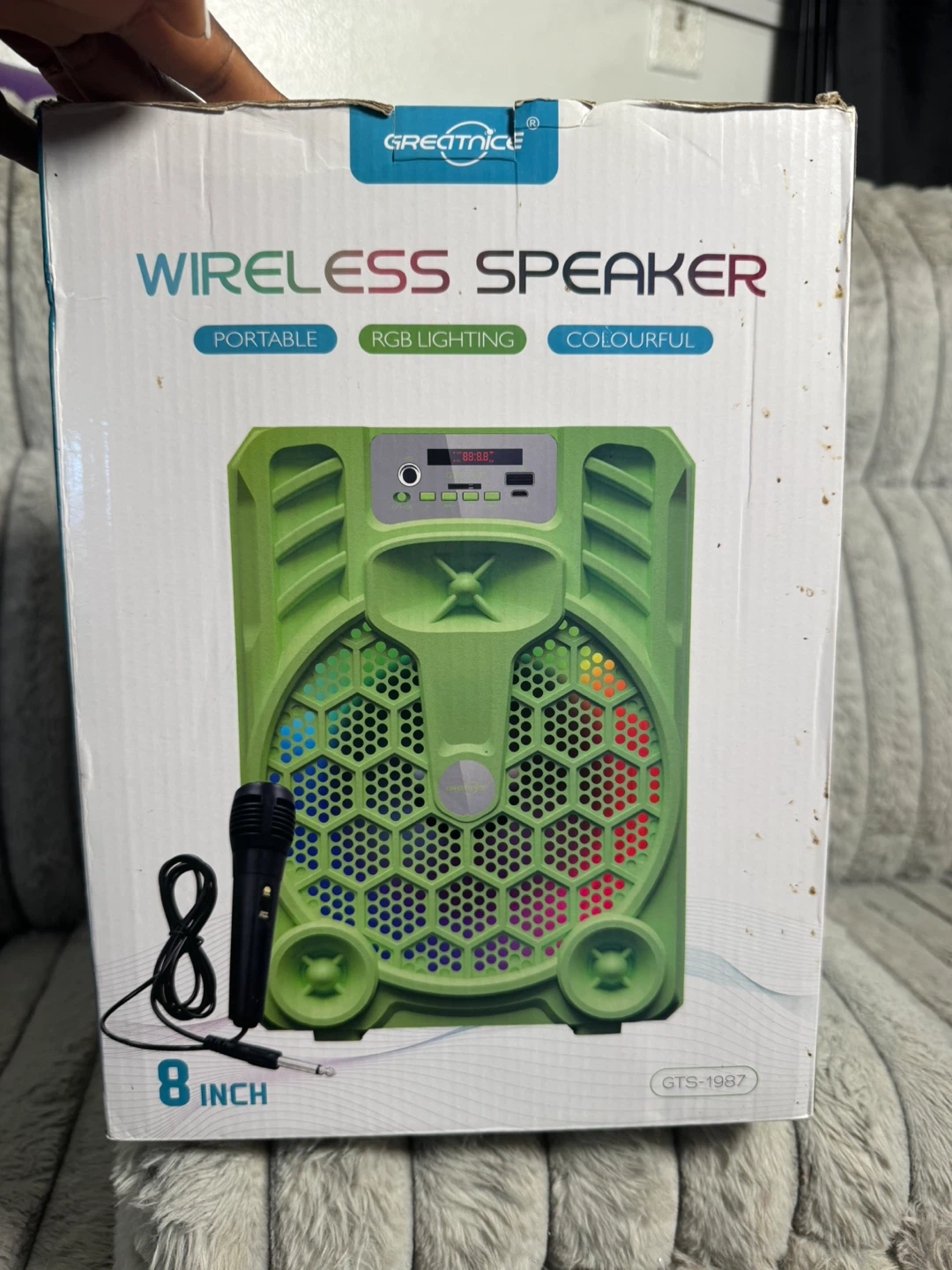 Greatnice 8-Inch Wireless Speaker with RGB Lighting - photo 3