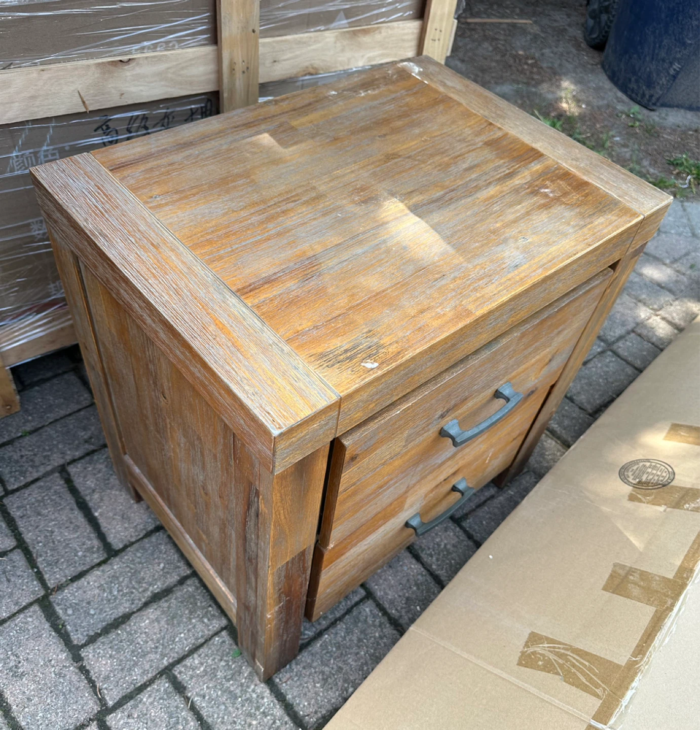 🔥Moving Sale🔥Wooden Nightstand with 2 Drawers - photo 2