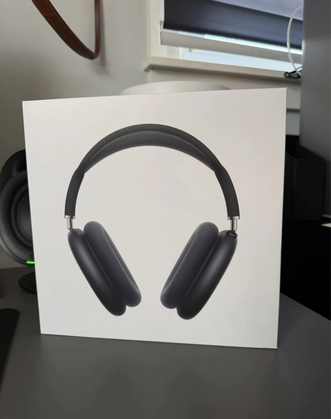 Apple AirPods Max Headphones - photo 4