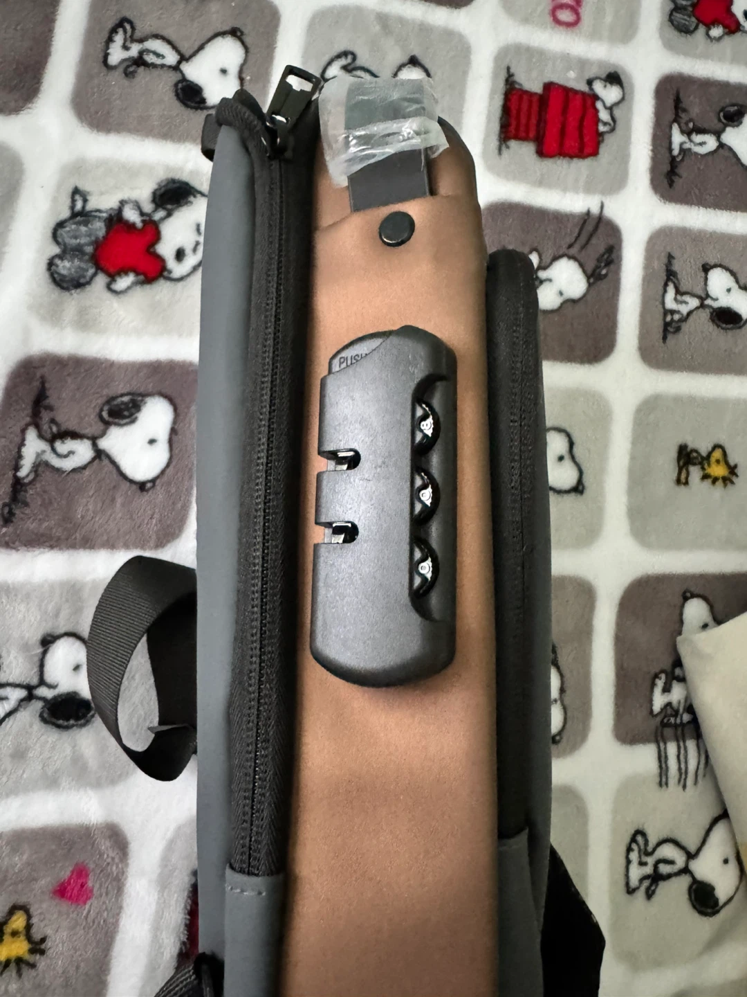 Fashion Sling Bag with USB Port and Lock - photo 4