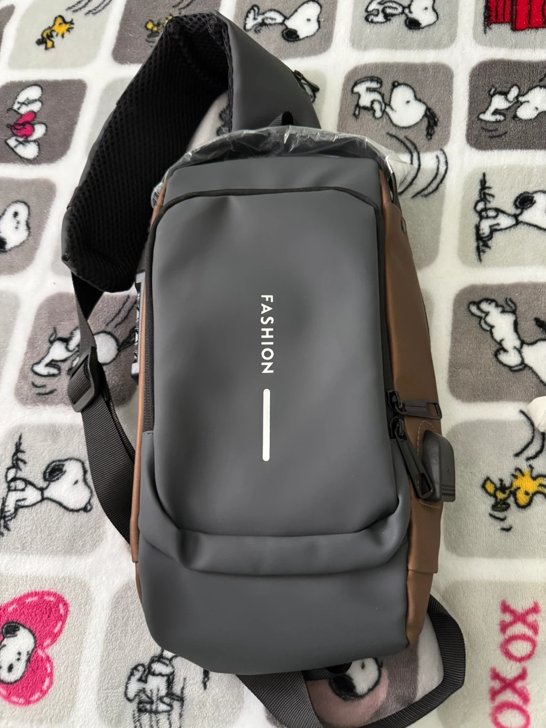 Fashion Sling Bag with USB Port and Lock