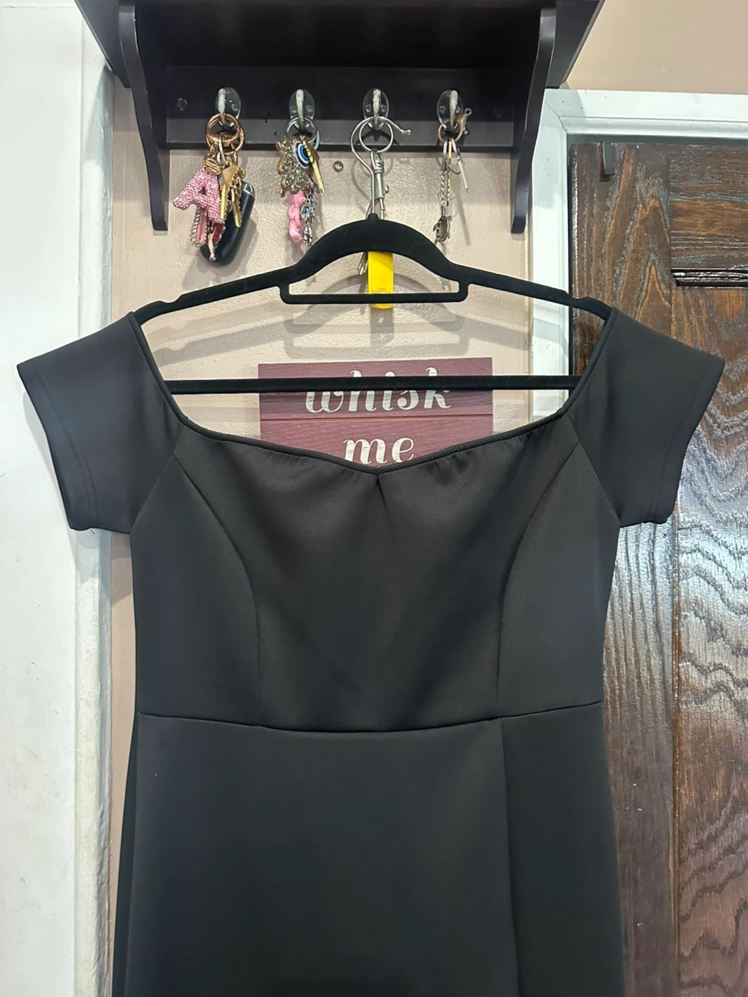 Elegant Black Maxi Dress with Side Slit - photo 2