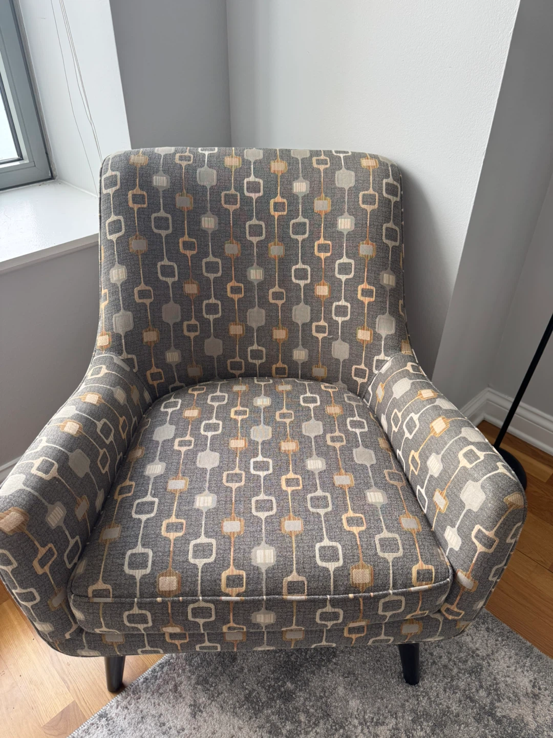 Accent Chair with Geometric Pattern