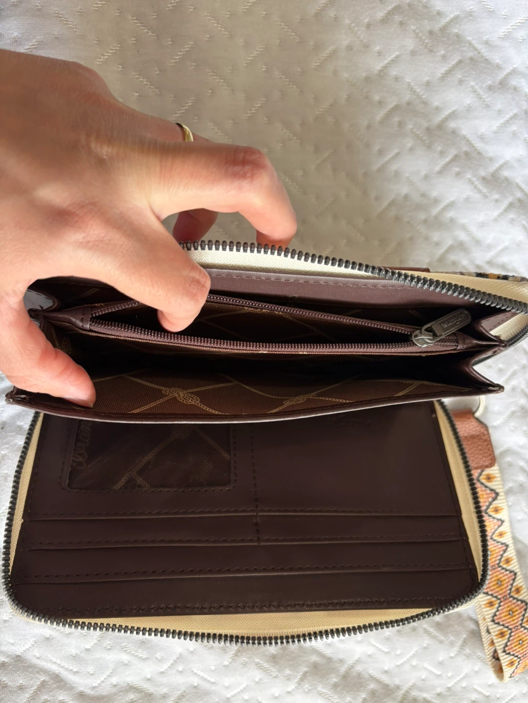 Wrangler Southwestern Print Zip Around Wallet with Wristlet - photo 4