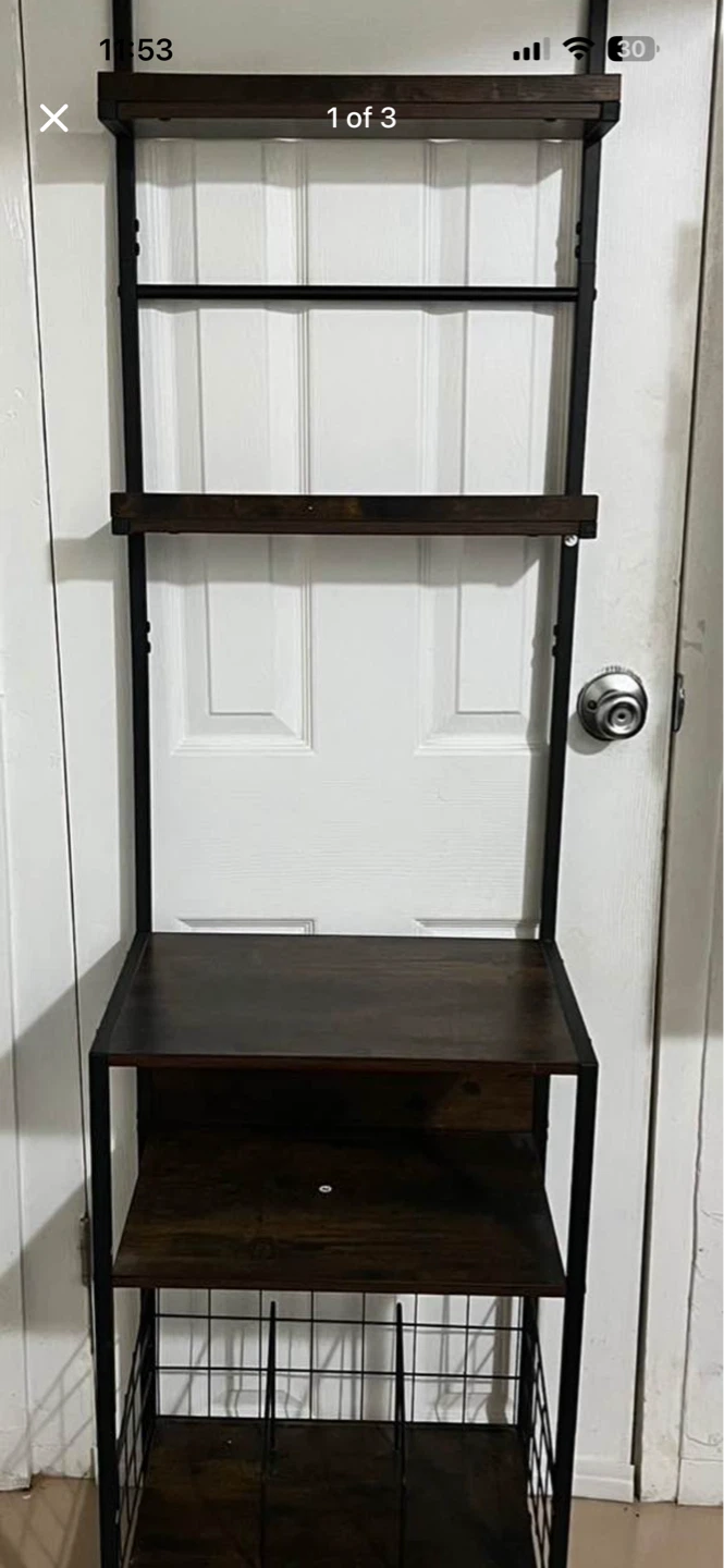 Ladder Shelf with Storage Basket