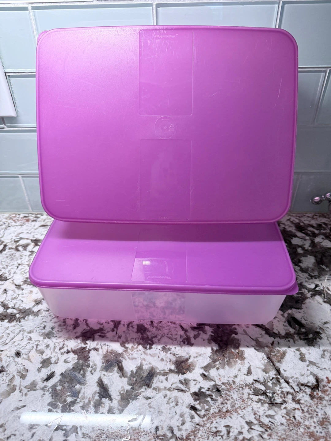 Tupperware Food Storage Containers - Set of 2 - photo 2