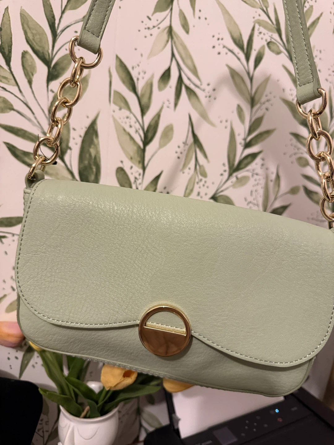 Light Green Shoulder Bag with Gold Chain - photo 2