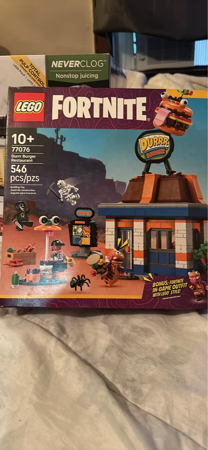 LEGO Fortnite Durrr Burger Restaurant 77076