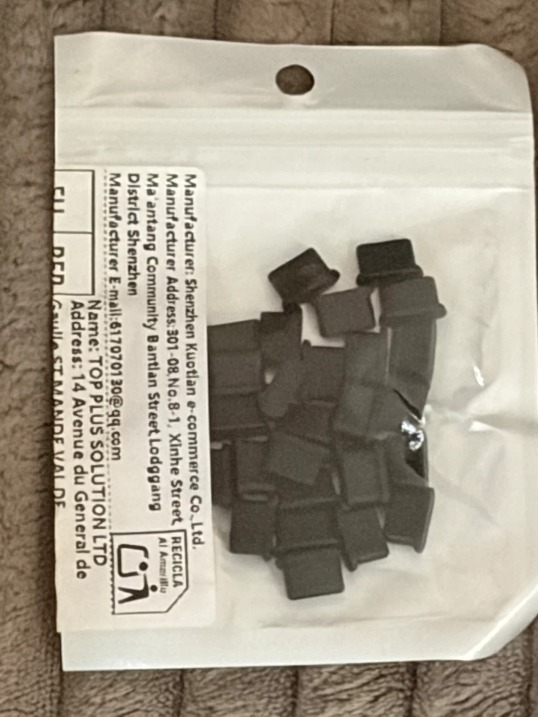 iPhone 16 Pro Max Screen Protector & Camera Covers - photo 4