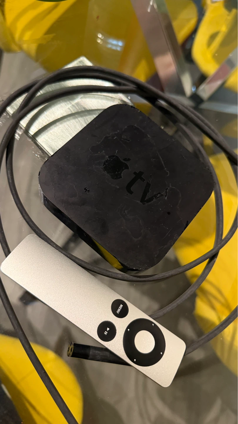 Apple TV Media Streamer with Remote