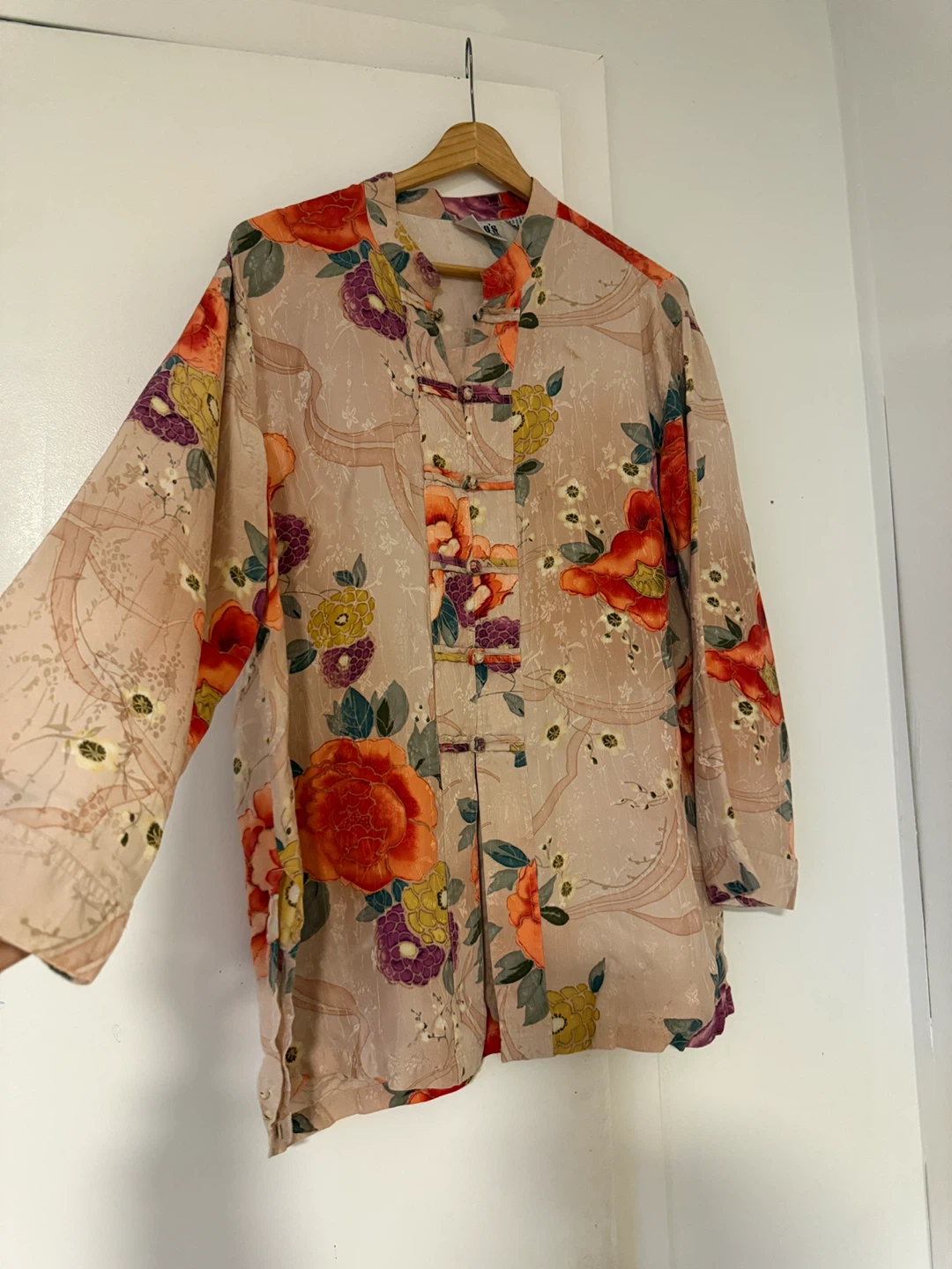 Chico's Design 100% Silk Floral Blouse Size 2