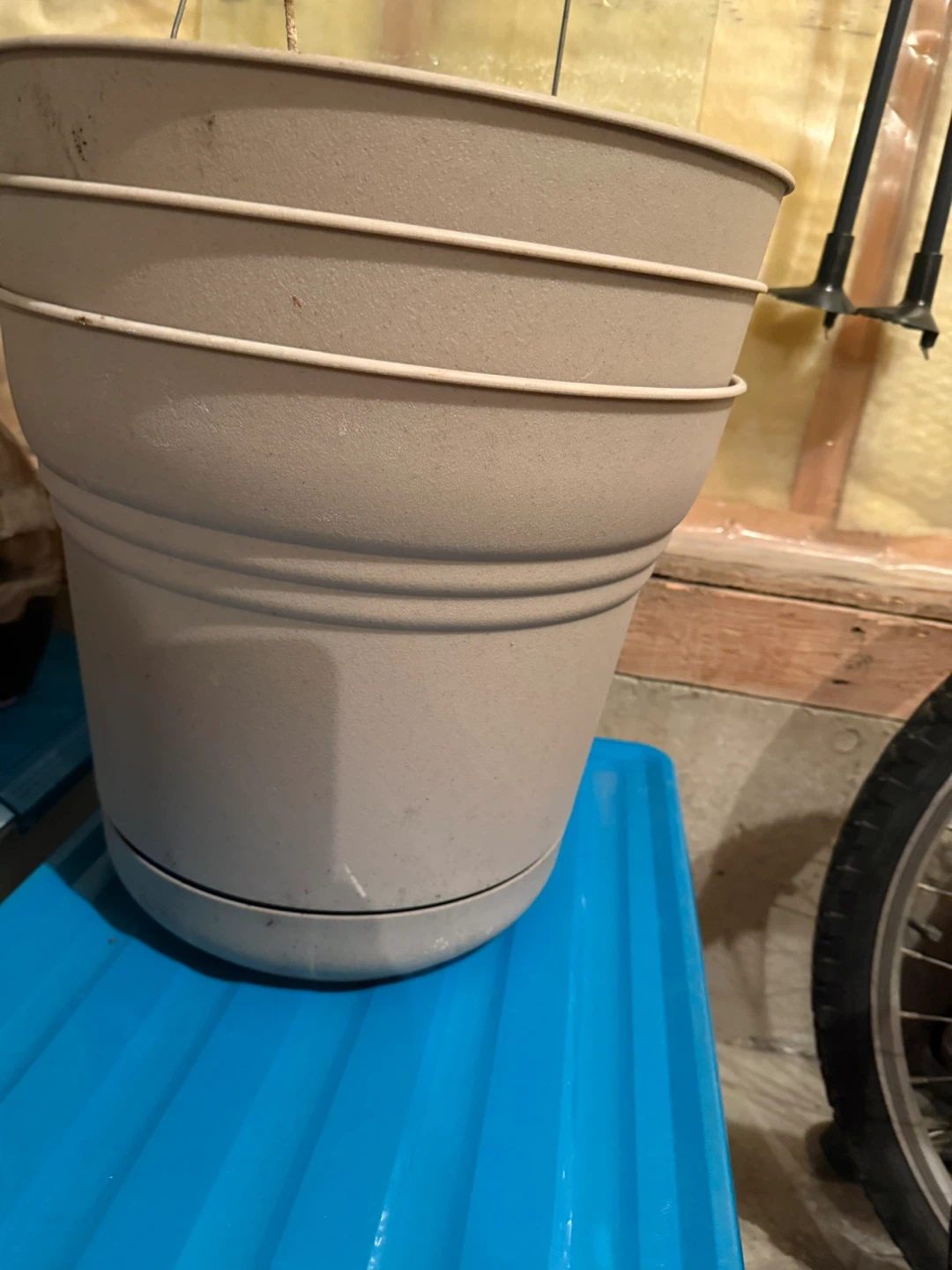 3 Large Plastic Plant Pots