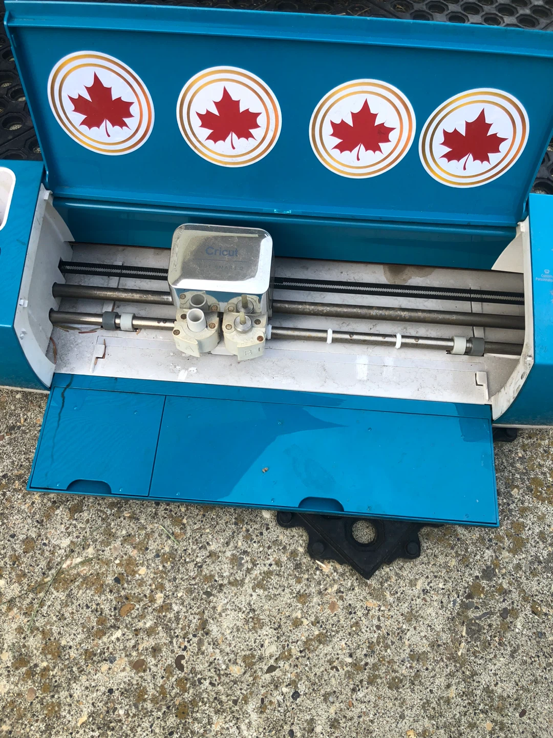 Cricut Explore Air 2 Cutting Machine - photo 2