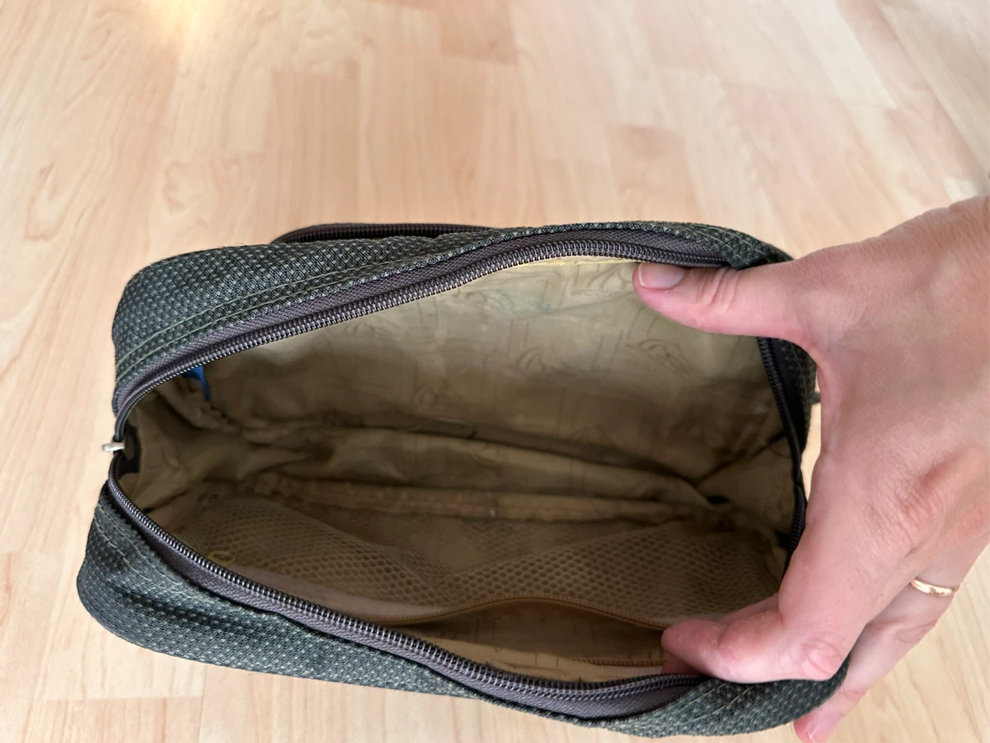 Toiletry Bag - photo 2