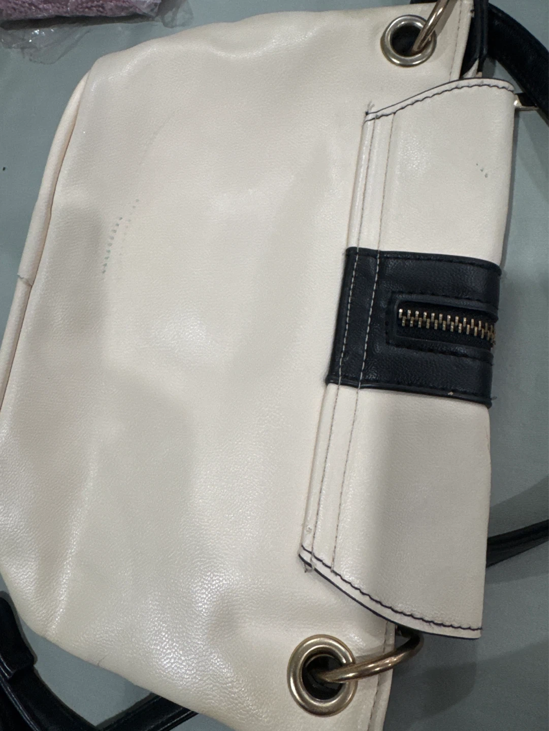 Betsey Johnson Cream & Black Shoulder Bag - photo 4