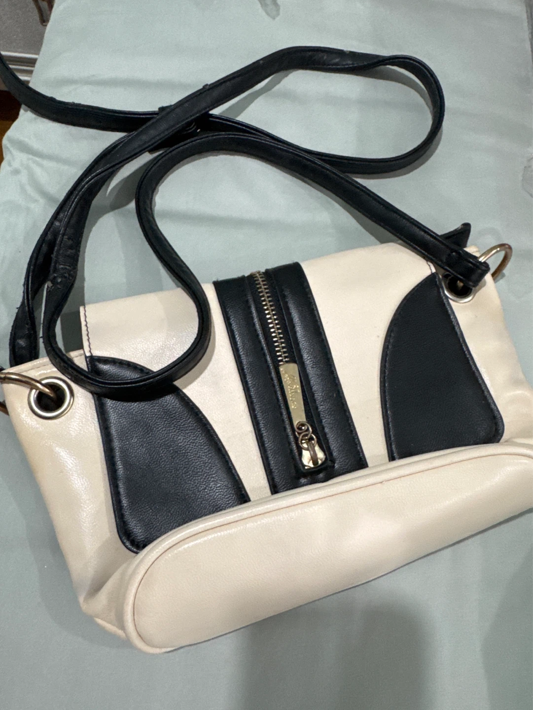 Betsey Johnson Cream & Black Shoulder Bag