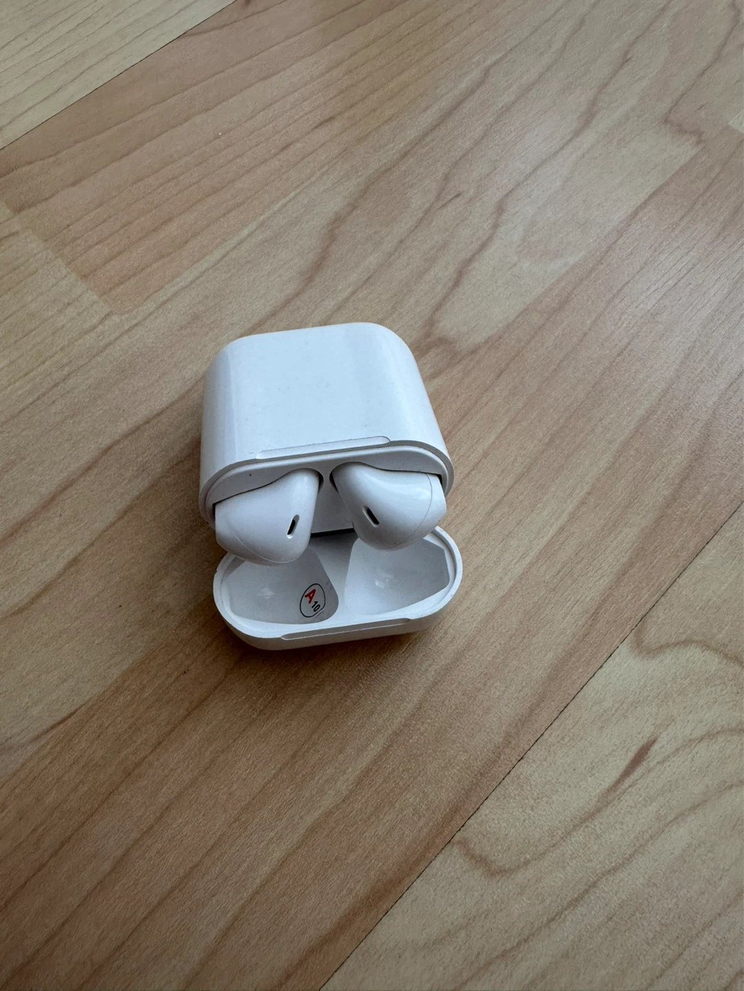 White Wireless Earbuds