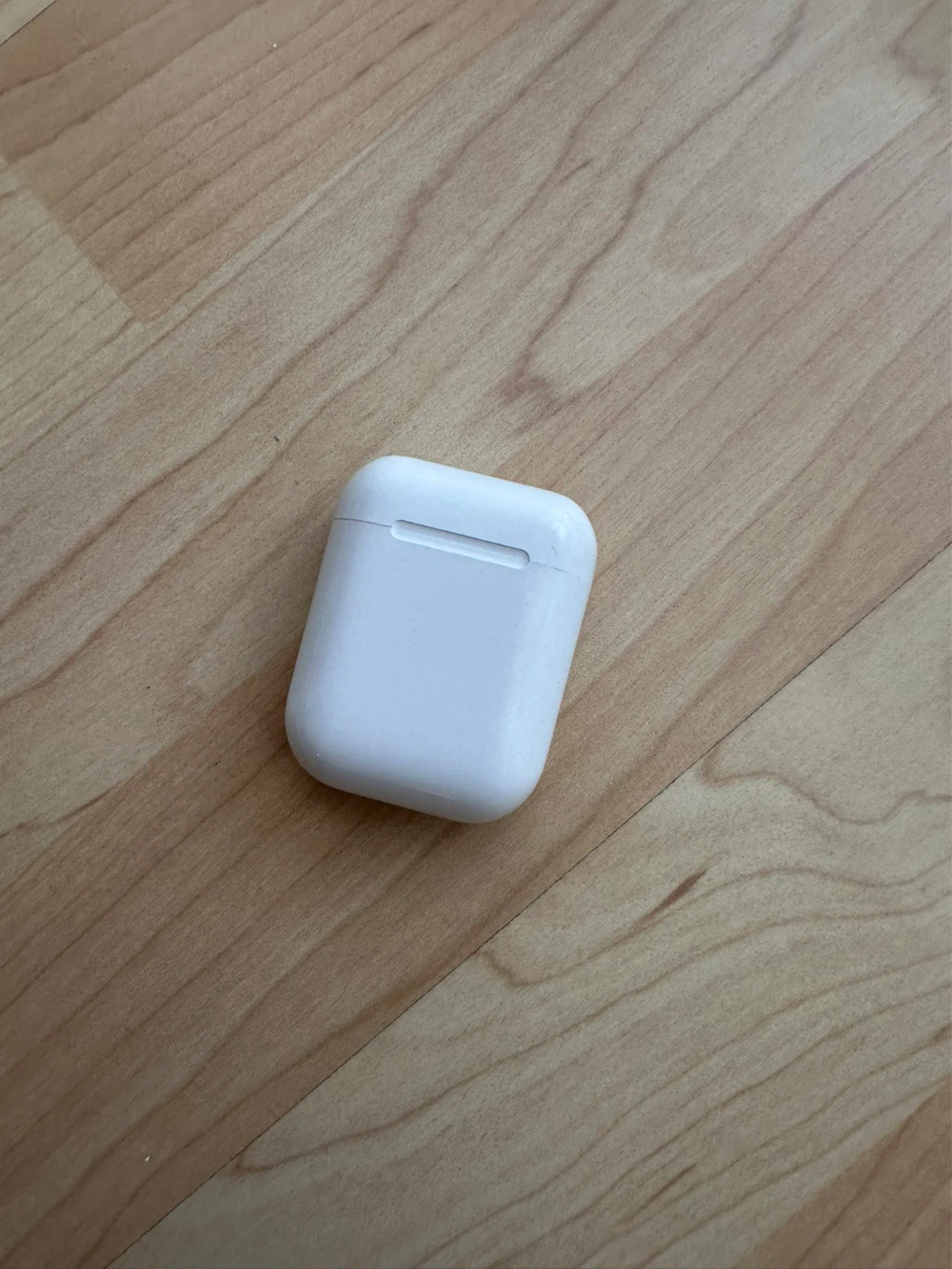 White Wireless Earbuds - photo 4