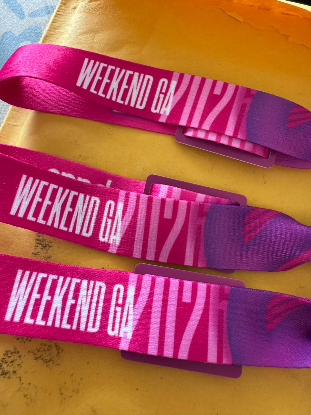 Escapade ticket/wristbands