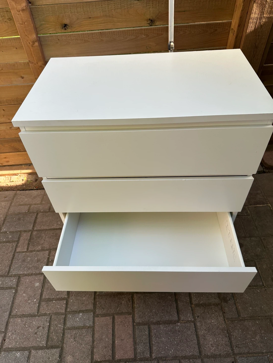 IKEA White 4‑Drawer Dresser — Minimalist & Modern Design - photo 4