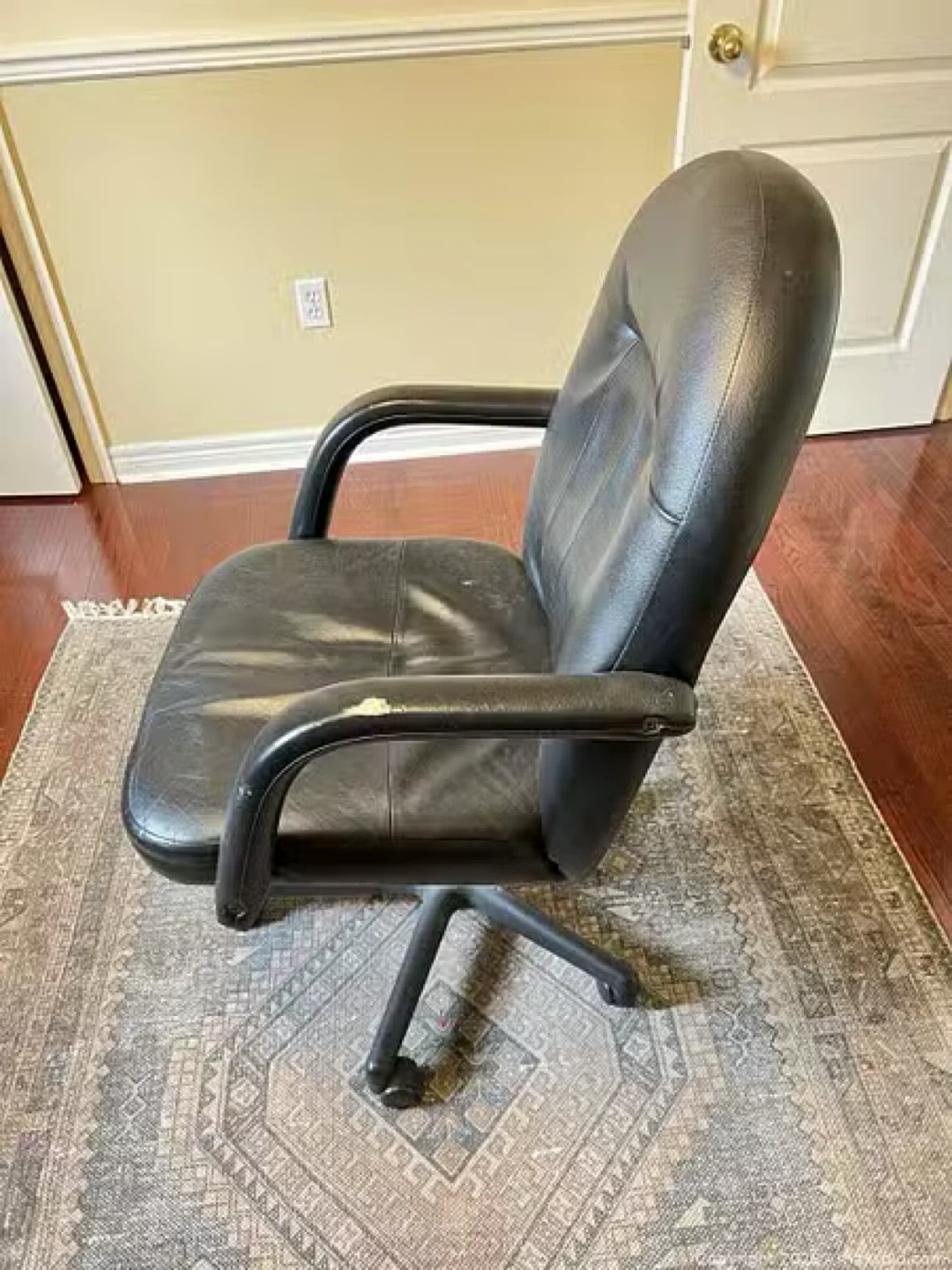 Black Faux Leather Office Chair