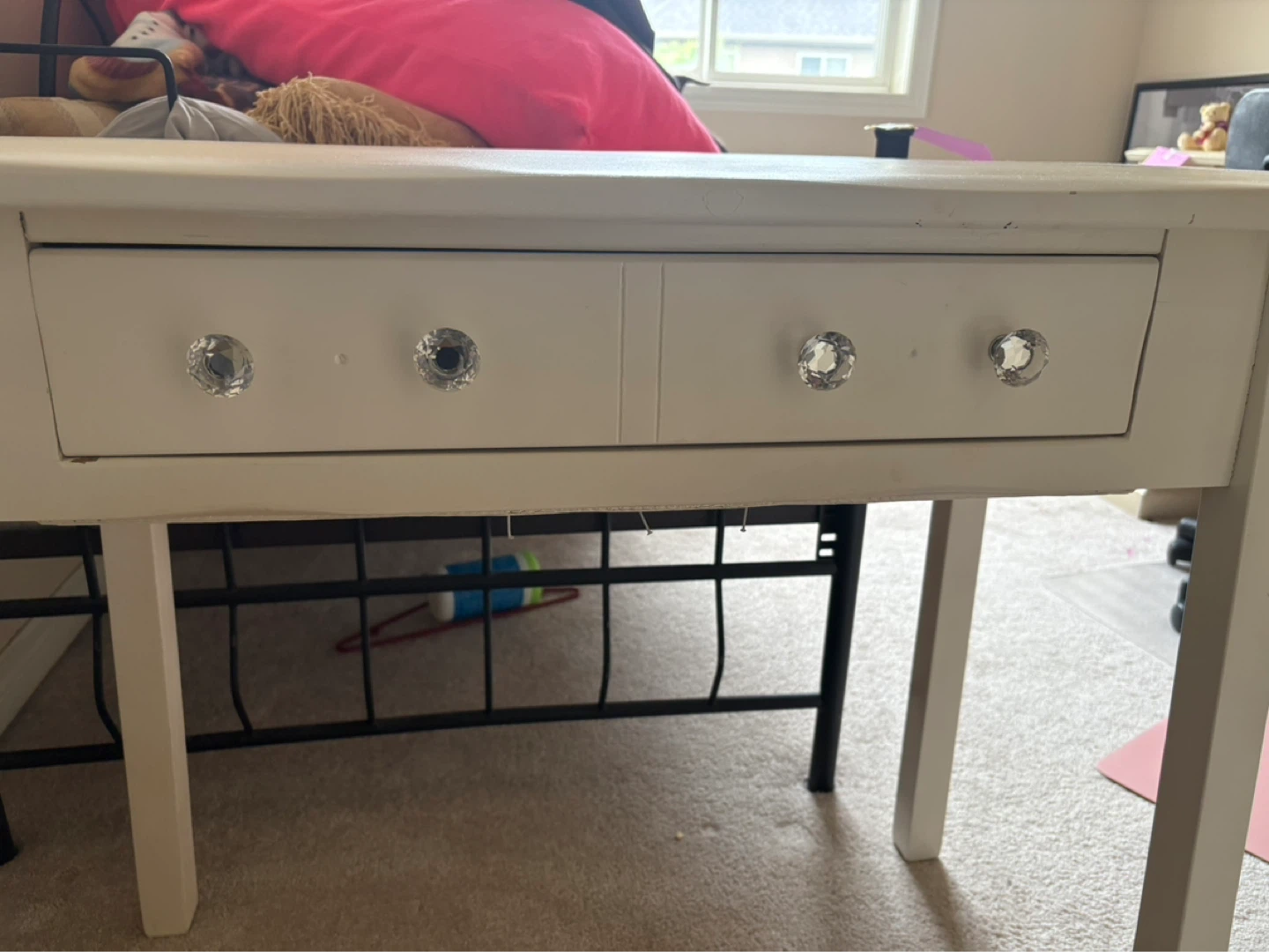 White Vanity Desk with Crystal Knobs - photo 3