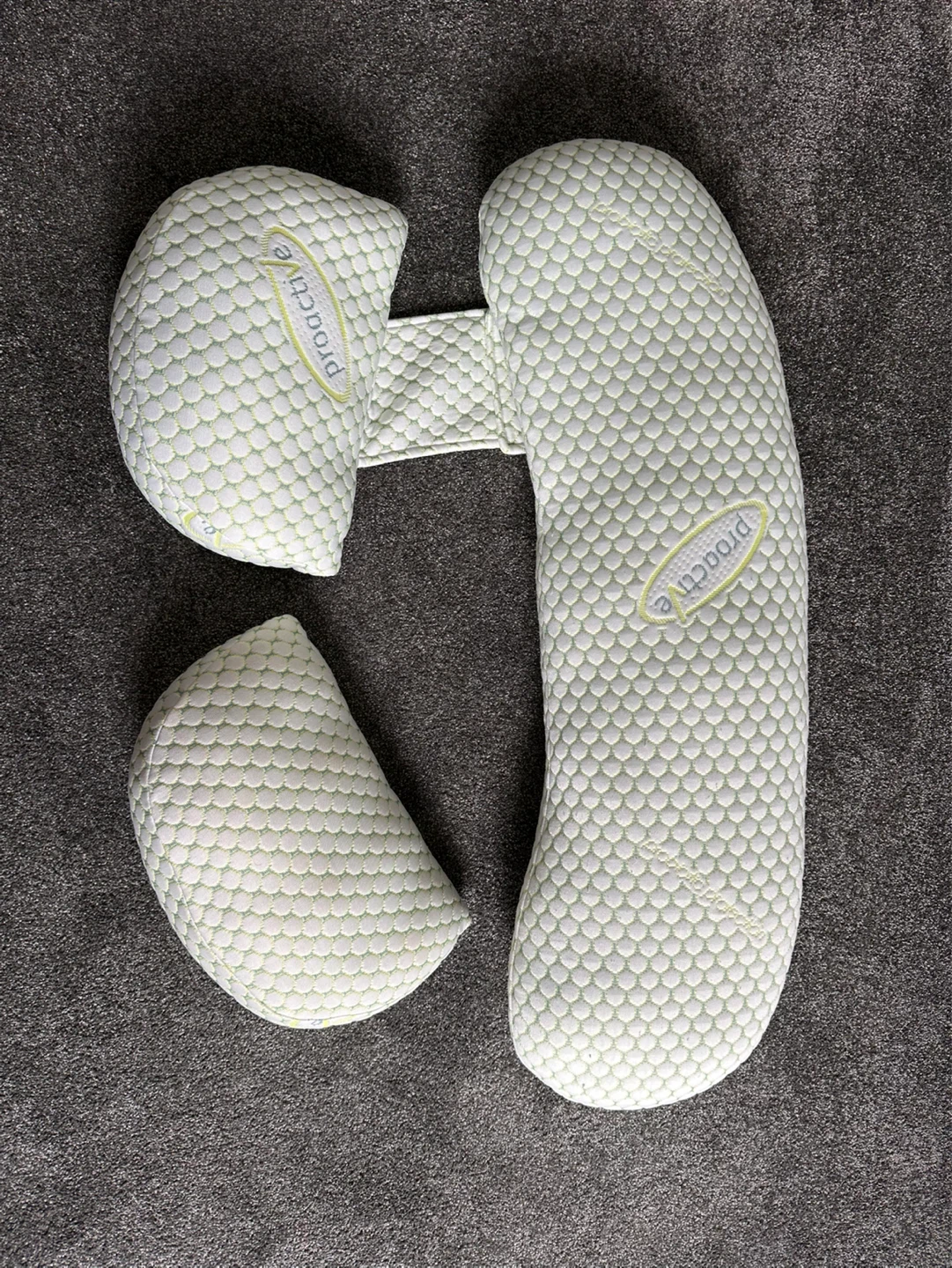 Proactive Pregnancy Pillow Set