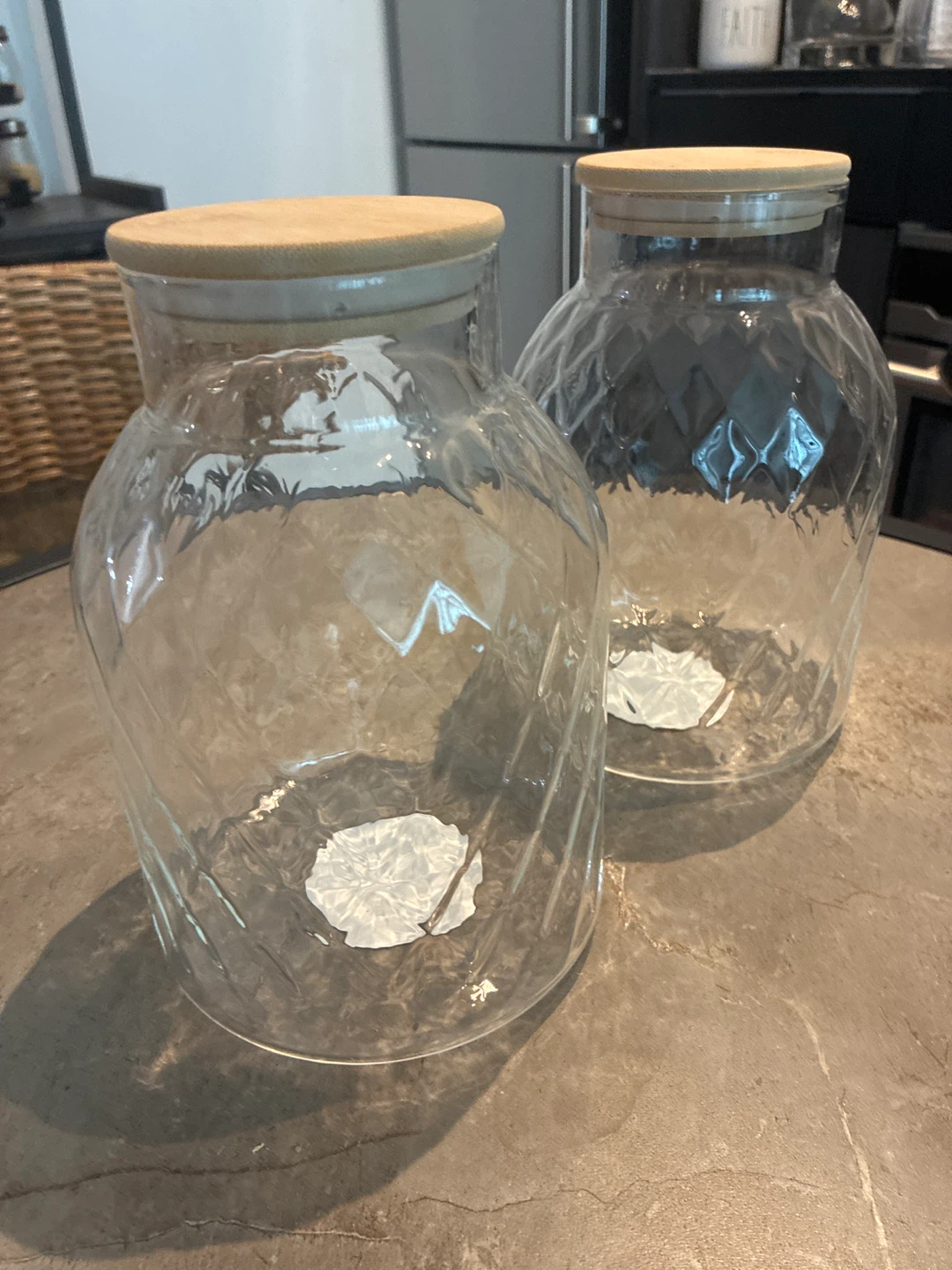 Set of 2 Clear Glass Jars with Bamboo Lids - photo 2