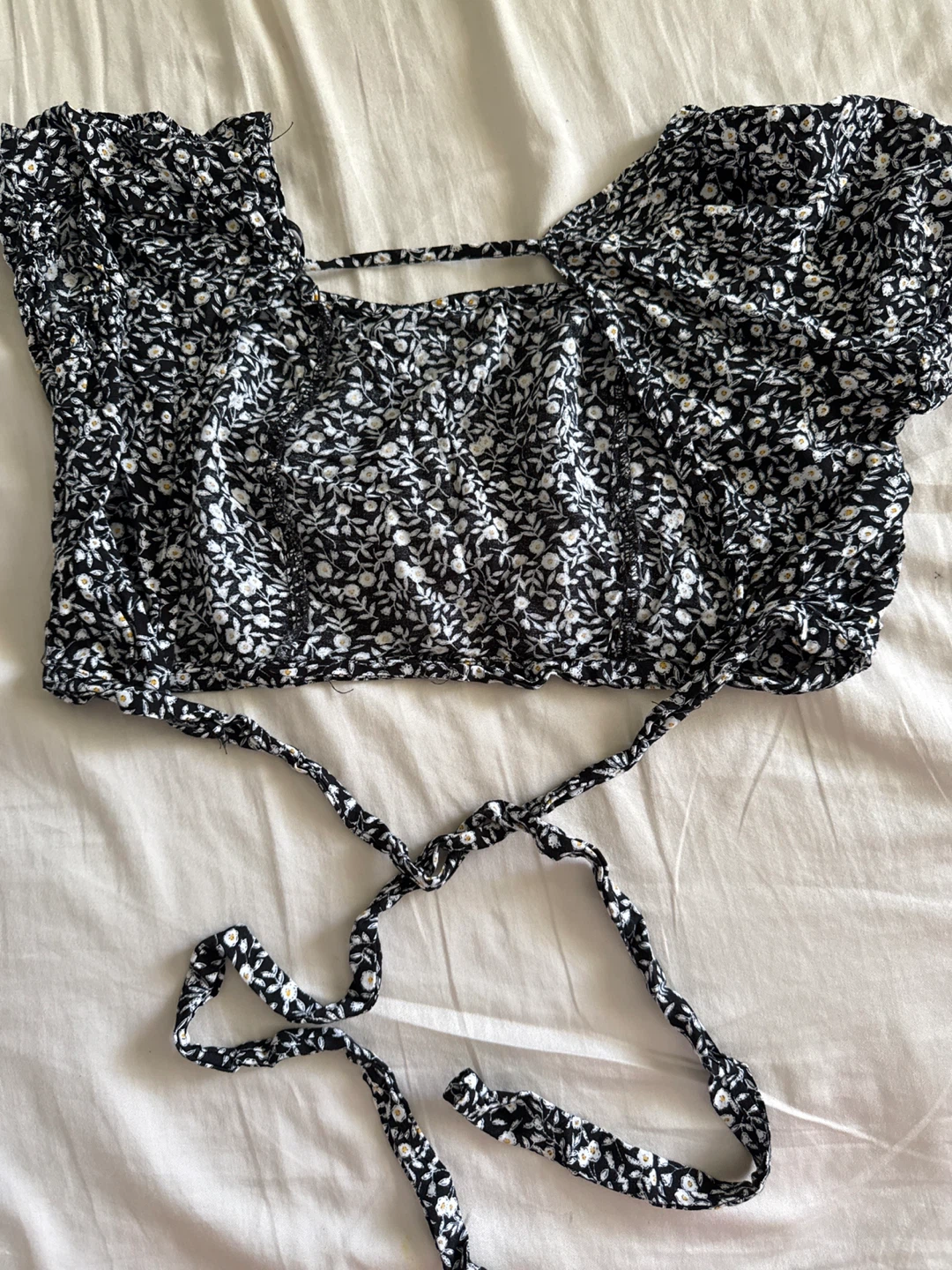 Black Floral Print Crop Top with Tie Back - photo 2