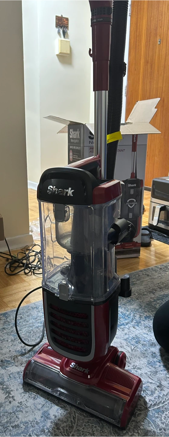Shark Navigator Swivel Pro Complete Vacuum - photo 4
